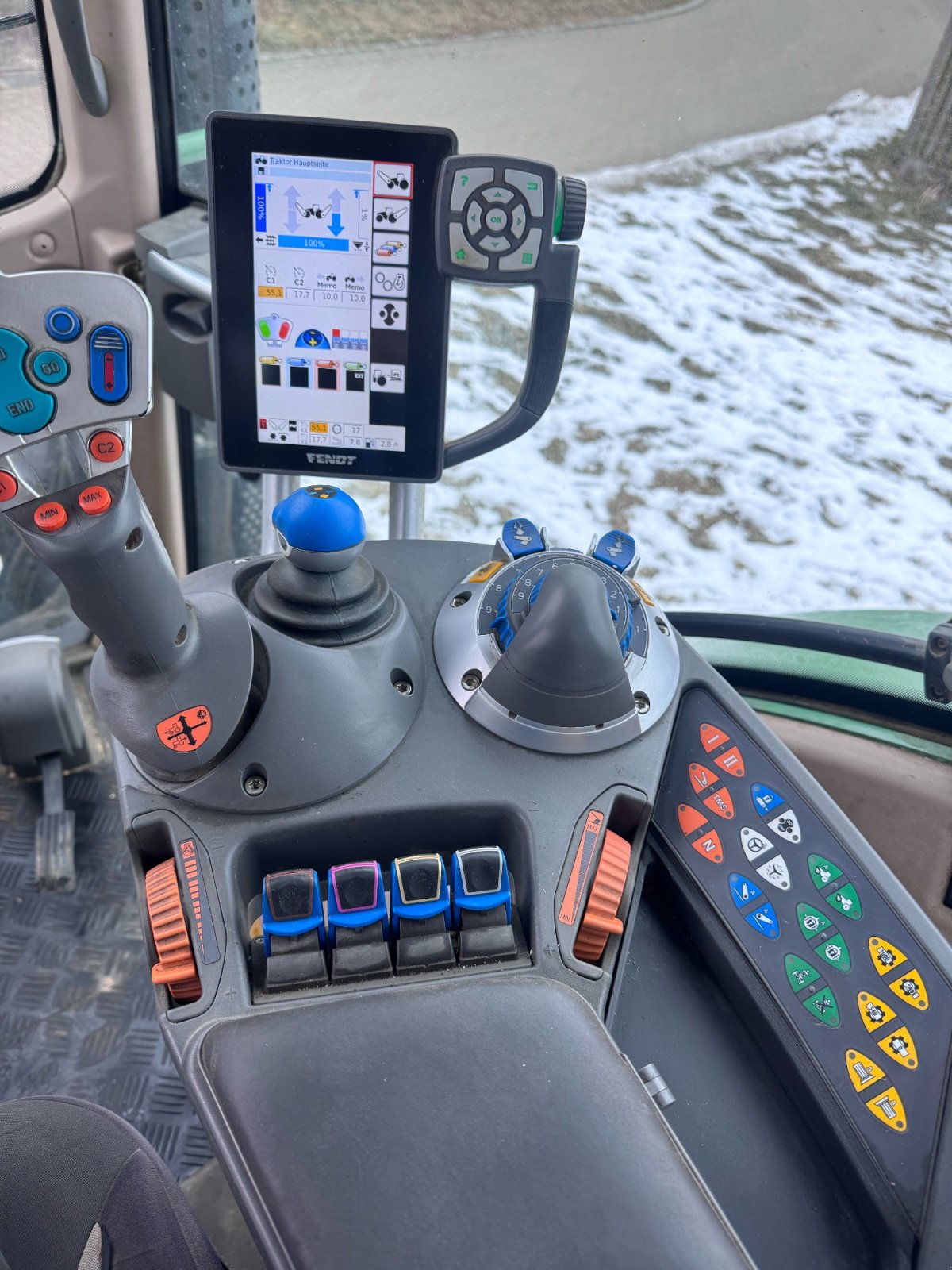 Traktor типа Fendt 714 Vario Profi, Gebrauchtmaschine в Unterreit (Фотография 3)