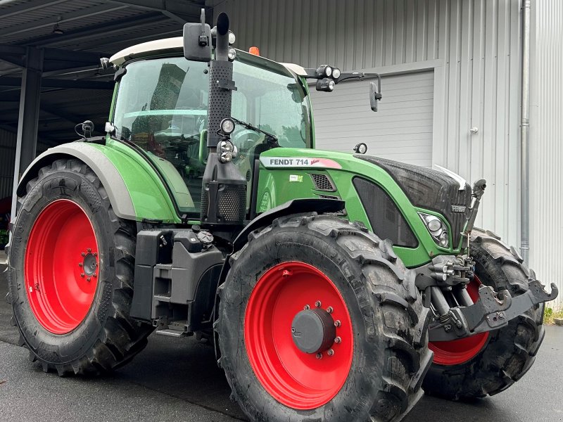 Traktor des Typs Fendt 714 Vario SCR Profi, Gebrauchtmaschine in Beedenbostel