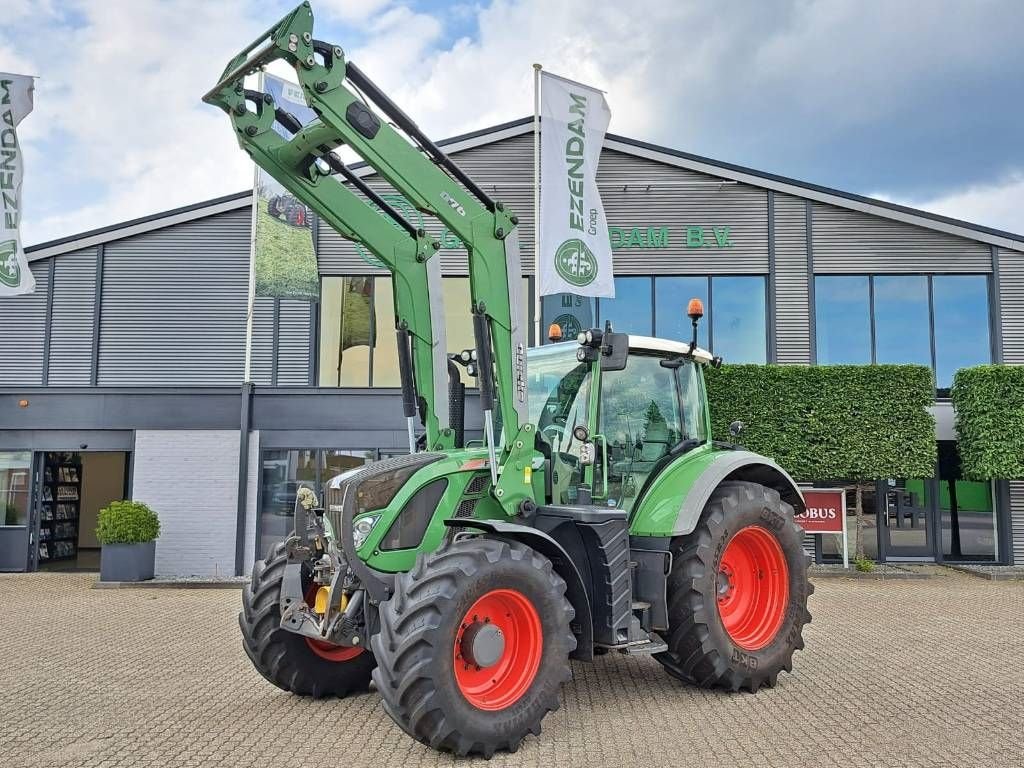 Traktor van het type Fendt 714 Vario SCR, Gebrauchtmaschine in Borne (Foto 2)