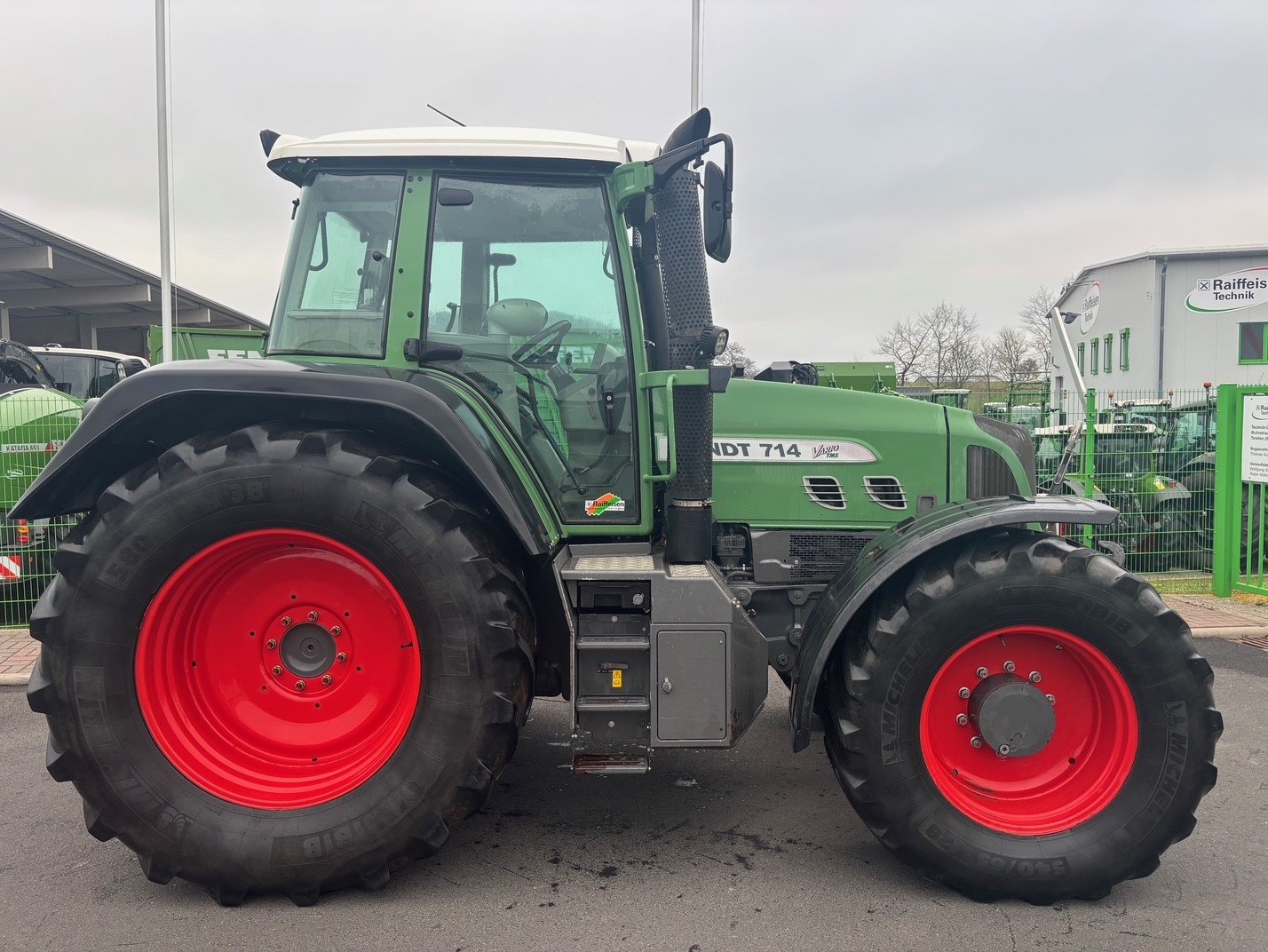 Traktor des Typs Fendt 714 Vario TMS, Gebrauchtmaschine in Petersberg (Bild 7)
