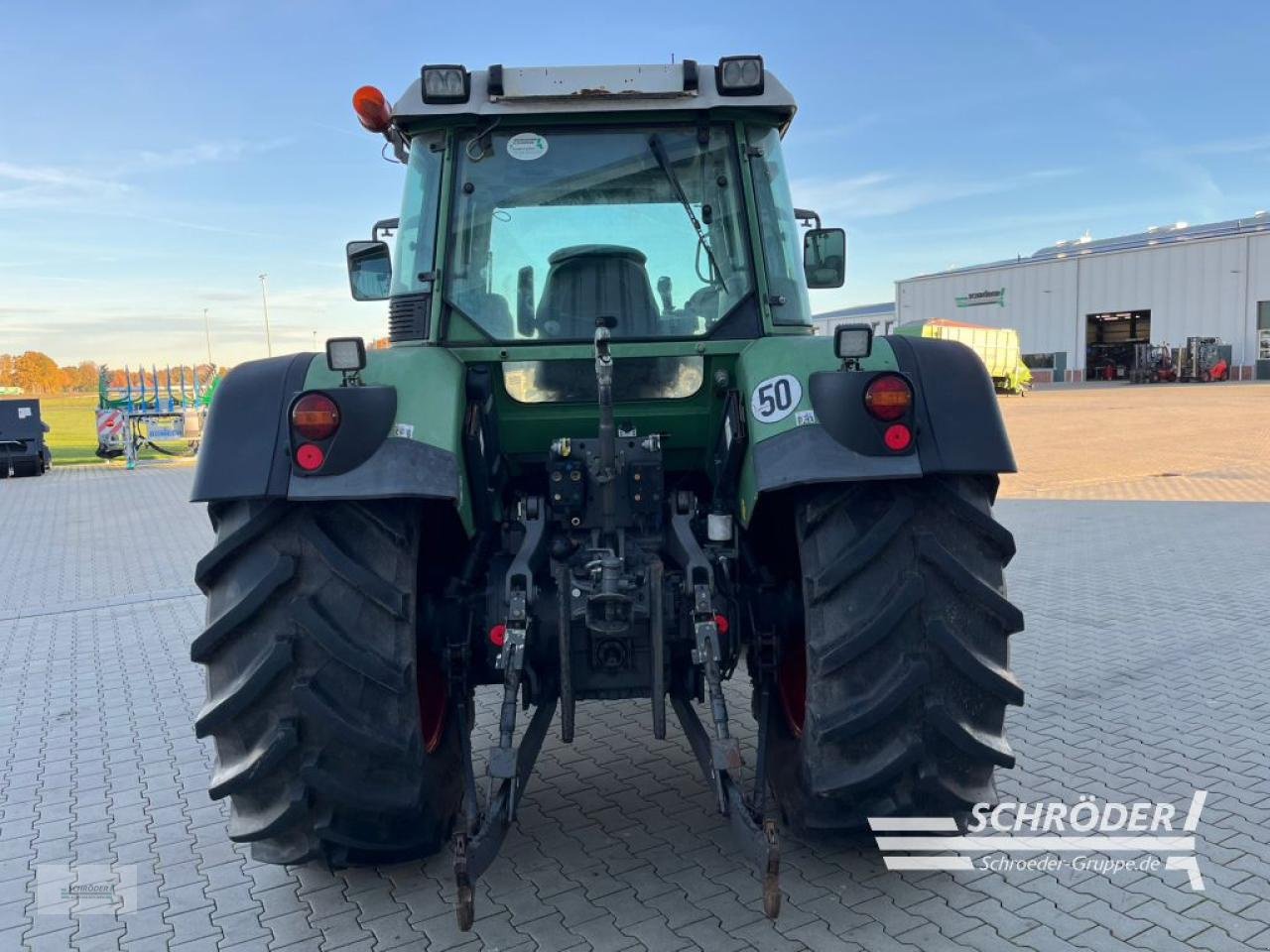 Traktor типа Fendt 714 VARIO, Gebrauchtmaschine в Scharrel (Фотография 4)