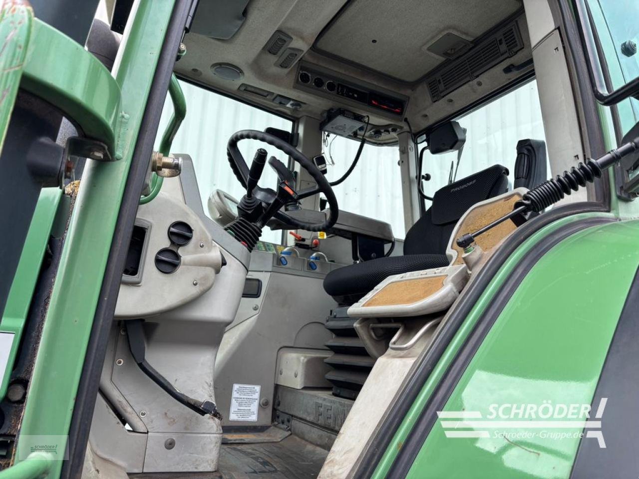 Traktor типа Fendt 714 VARIO, Gebrauchtmaschine в Westerstede (Фотография 17)