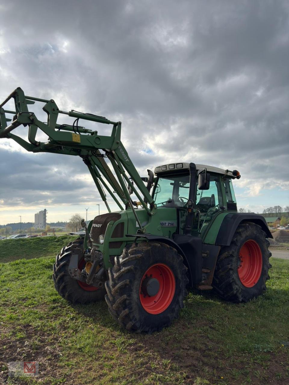 Traktor типа Fendt 714 Vario, Gebrauchtmaschine в Bonndorf (Фотография 1)