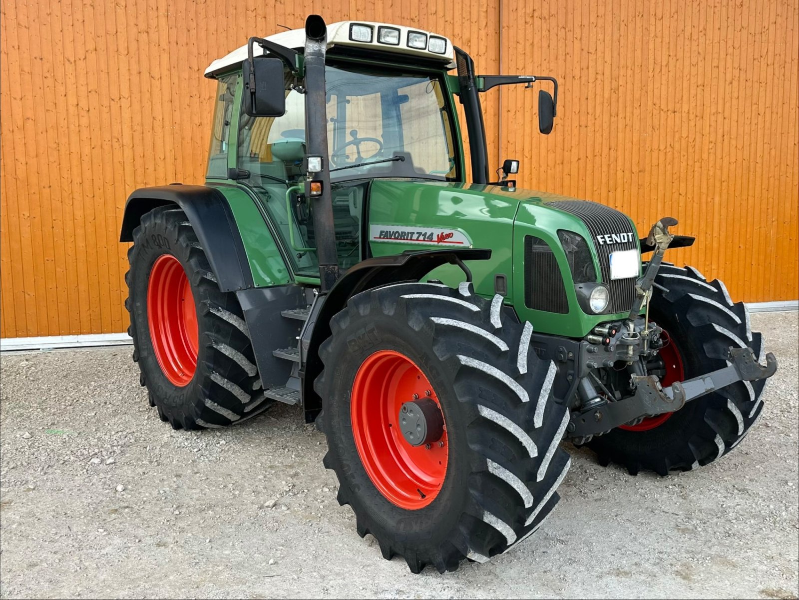 Traktor от тип Fendt 714 Vario, Gebrauchtmaschine в Wendlingen (Снимка 1)