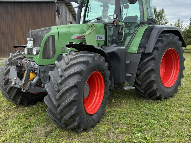 Traktor Türe ait Fendt 714 Vario, Gebrauchtmaschine içinde Augsburg (resim 1)