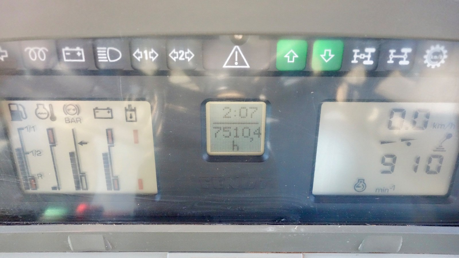 Traktor typu Fendt 714 Vario, Gebrauchtmaschine w Waldbüttelbrunn (Zdjęcie 10)