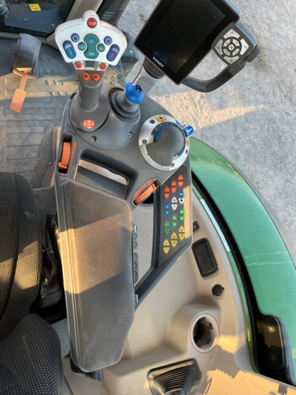 Traktor del tipo Fendt 716 POWER, Gebrauchtmaschine en UZEMAIN (Imagen 8)