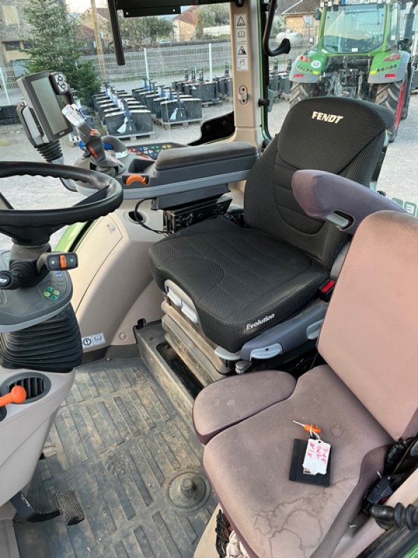 Traktor del tipo Fendt 716 POWER, Gebrauchtmaschine en UZEMAIN (Imagen 11)