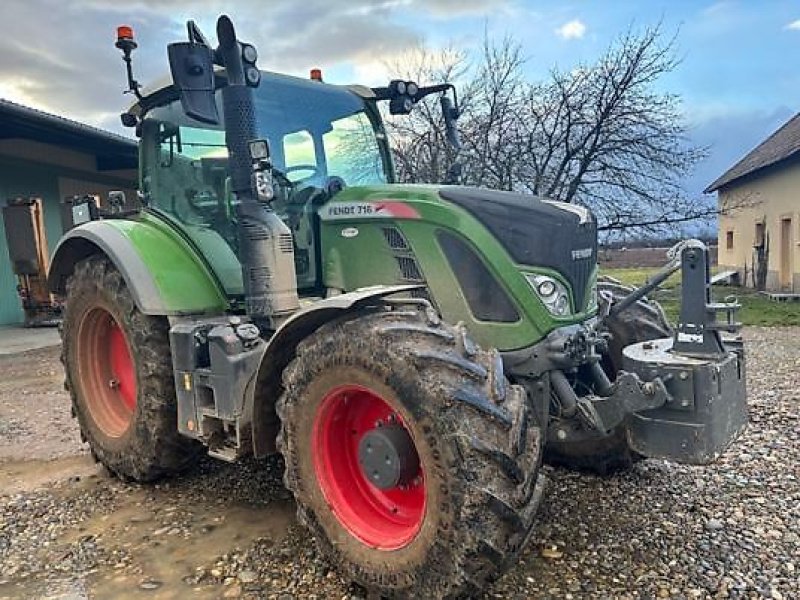 Traktor типа Fendt 716 S4 PROFI PLUS, Gebrauchtmaschine в Sainte-Croix-en-Plaine (Фотография 9)
