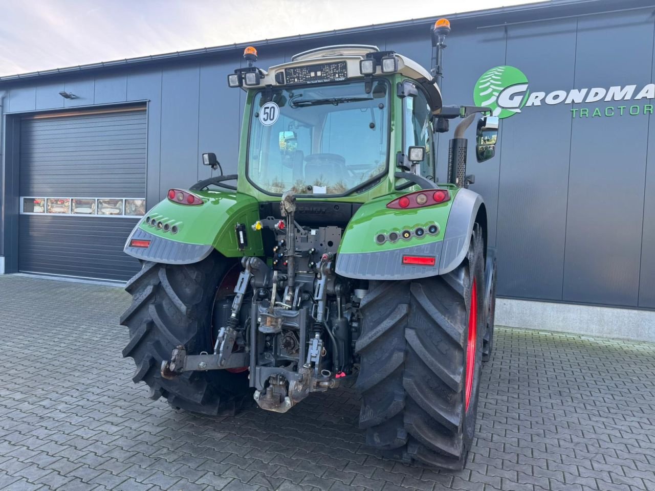 Traktor des Typs Fendt 716 S4, Gebrauchtmaschine in Daarle (Bild 5)