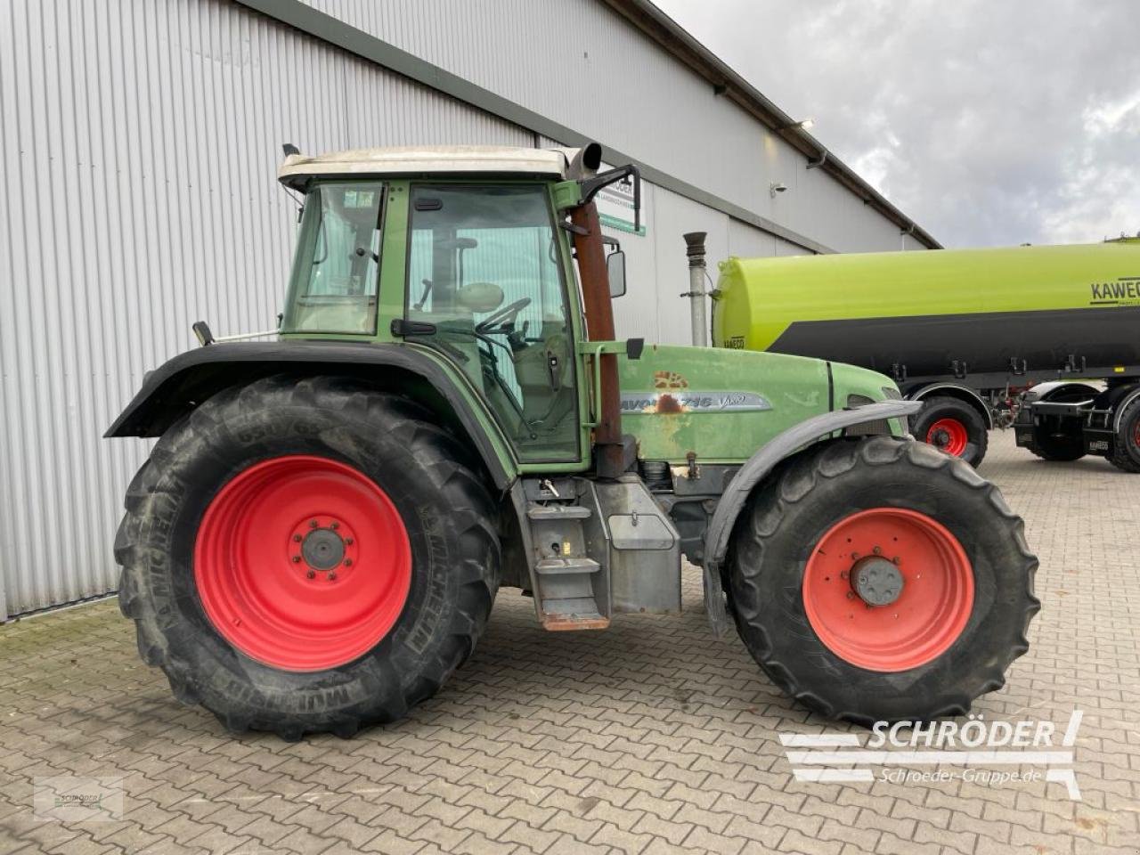 Traktor van het type Fendt 716 VARIO COM 1, Gebrauchtmaschine in Wildeshausen (Foto 2)