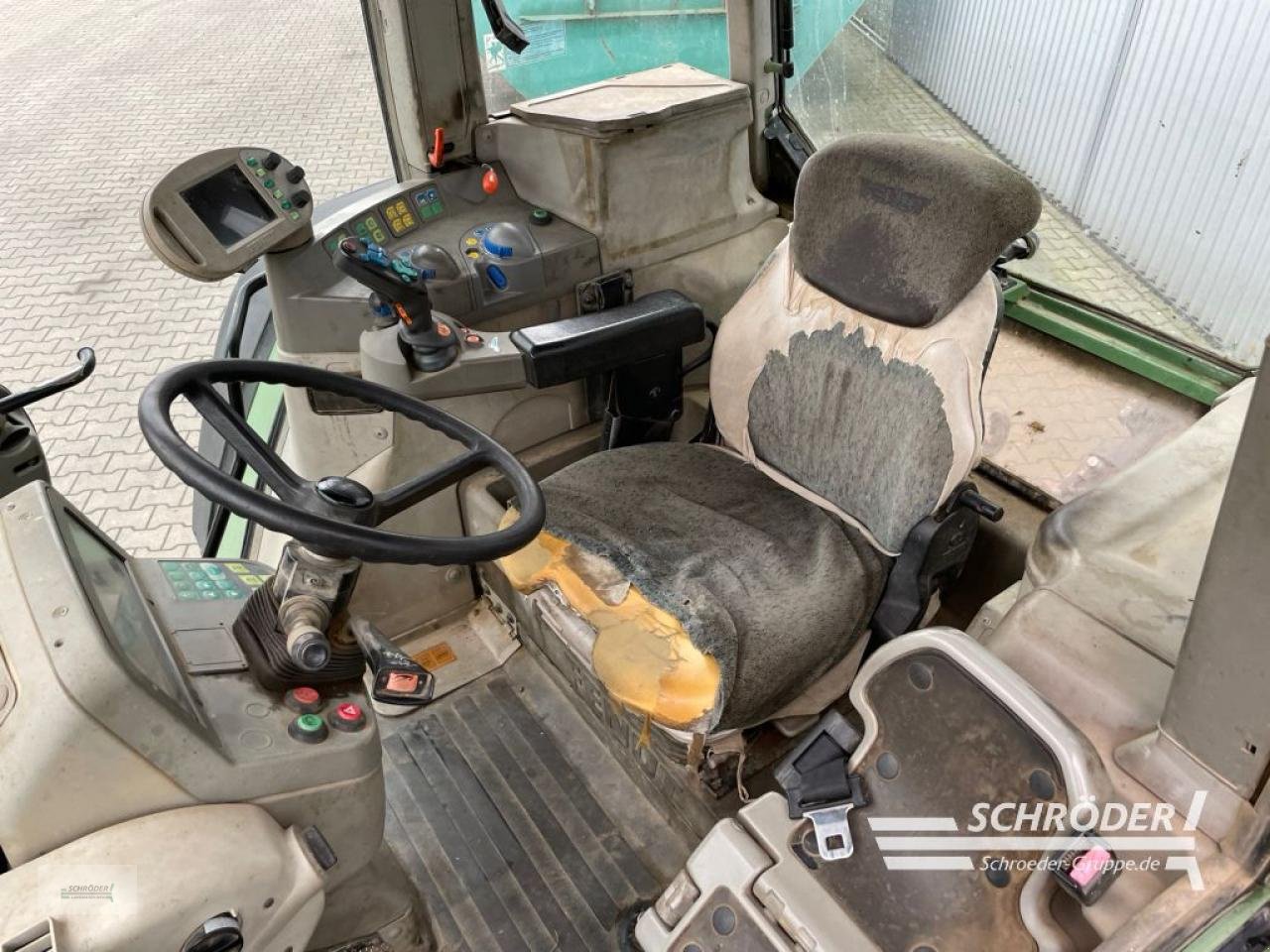 Traktor van het type Fendt 716 VARIO COM 1, Gebrauchtmaschine in Wildeshausen (Foto 11)