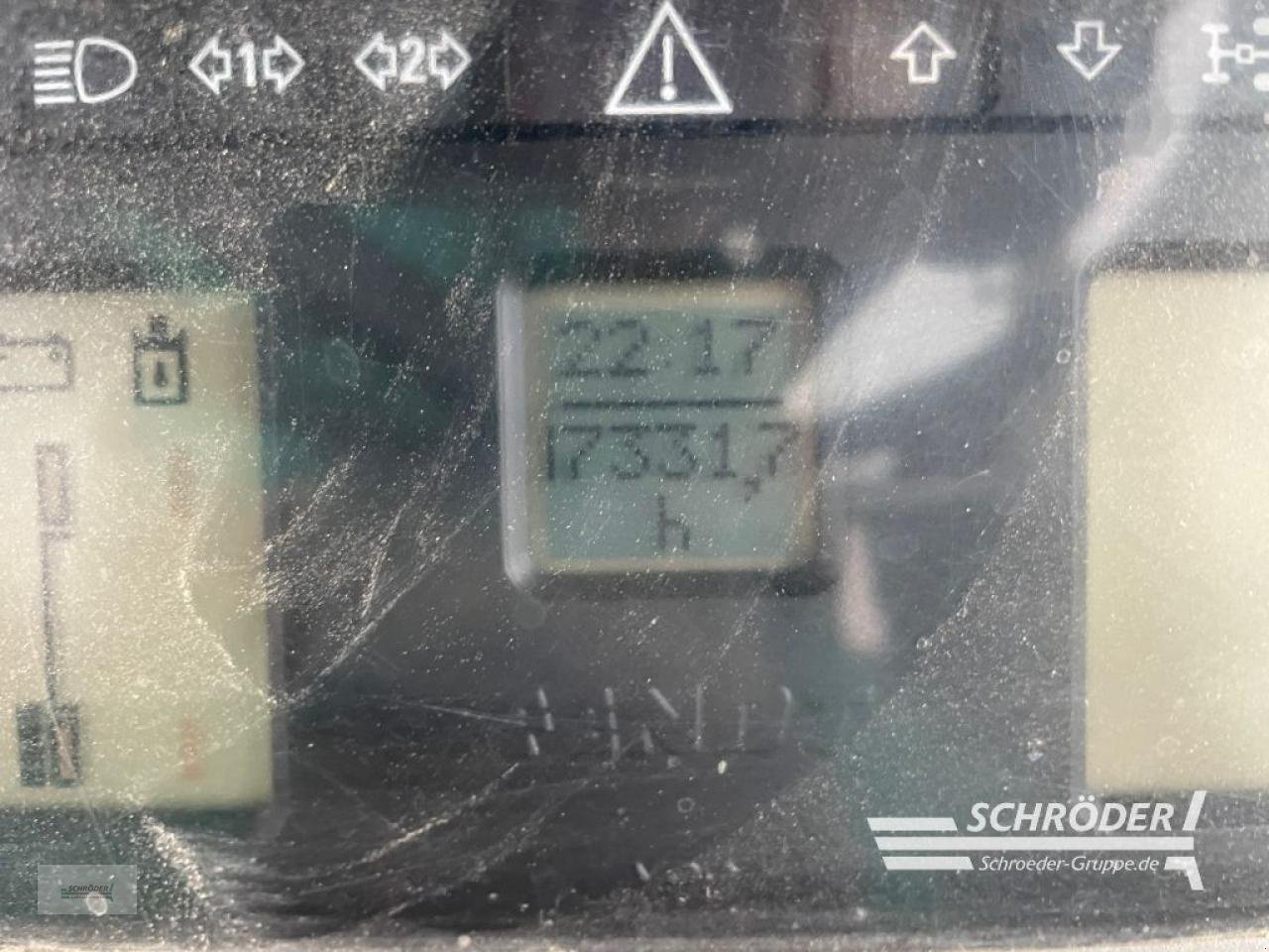 Traktor van het type Fendt 716 VARIO COM 1, Gebrauchtmaschine in Wildeshausen (Foto 15)