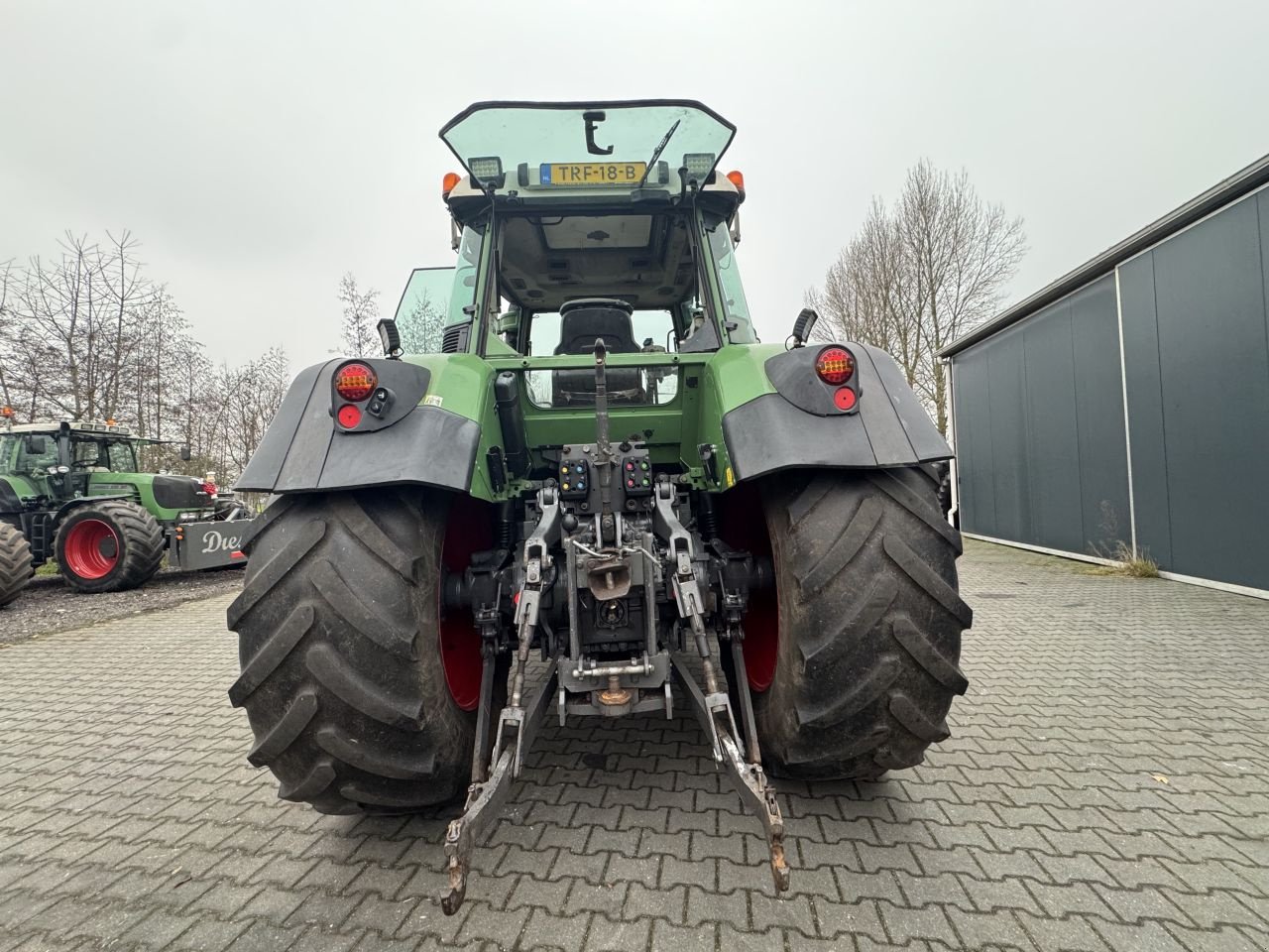 Traktor des Typs Fendt 716 Vario Com.2, Gebrauchtmaschine in Nieuw Heeten (Bild 4)