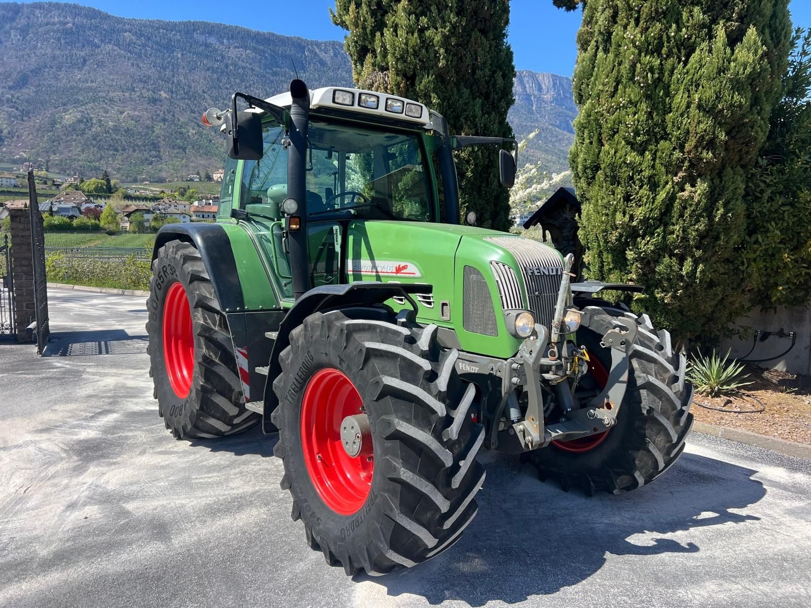 Traktor typu Fendt 716 Vario FAVORIT - GB187, Gebrauchtmaschine v Eppan (BZ) (Obrázek 1)