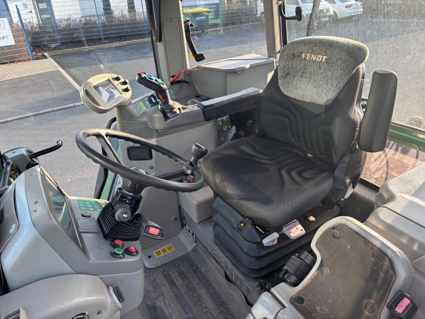 Traktor tipa Fendt 716 Vario Favorit, Gebrauchtmaschine u Petersberg (Slika 9)