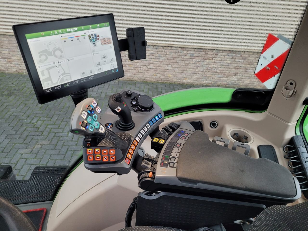 Traktor van het type Fendt 716 vario power plus gen6, Gebrauchtmaschine in Houten (Foto 8)