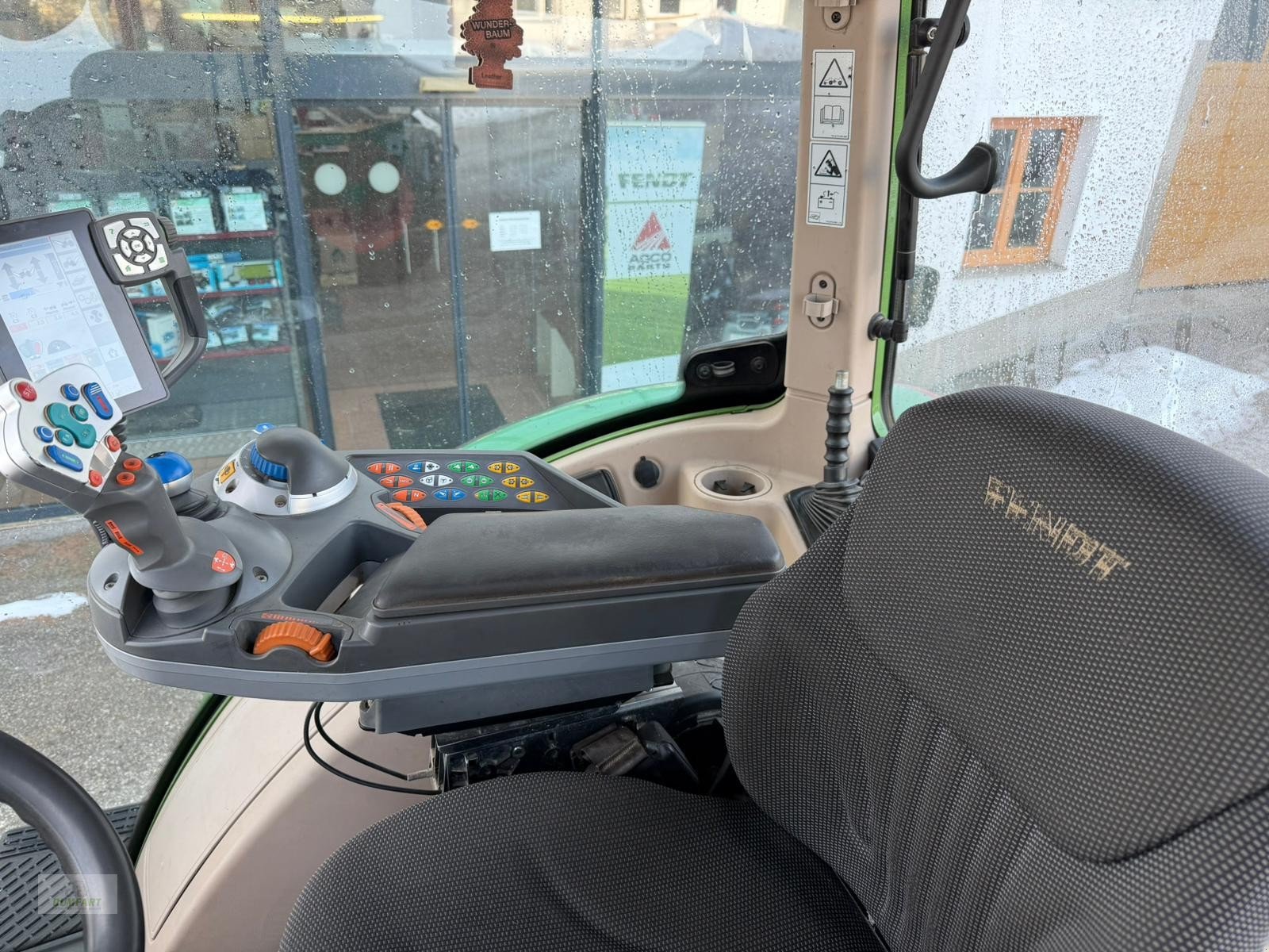 Traktor типа Fendt 716 Vario PowerPlus, Gebrauchtmaschine в Bad Leonfelden (Фотография 14)