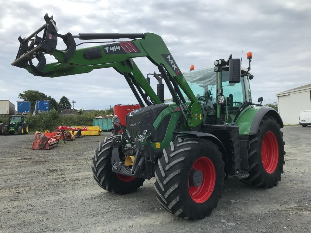 Traktor typu Fendt 716 VARIO PROFI, Gebrauchtmaschine v UZERCHE (Obrázek 2)