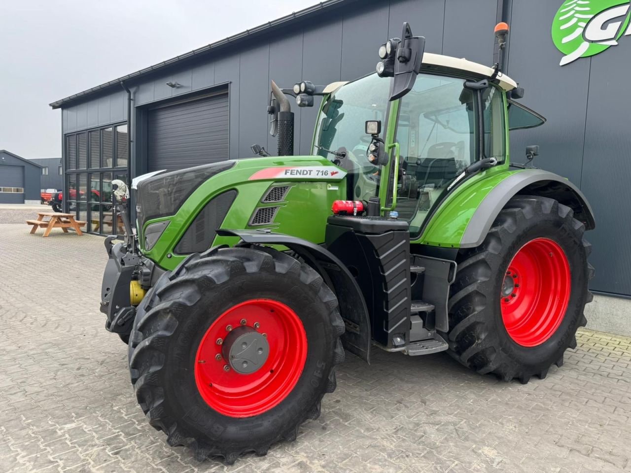 Traktor du type Fendt 716 Vario S4 PowerPlus, Gebrauchtmaschine en Daarle (Photo 2)