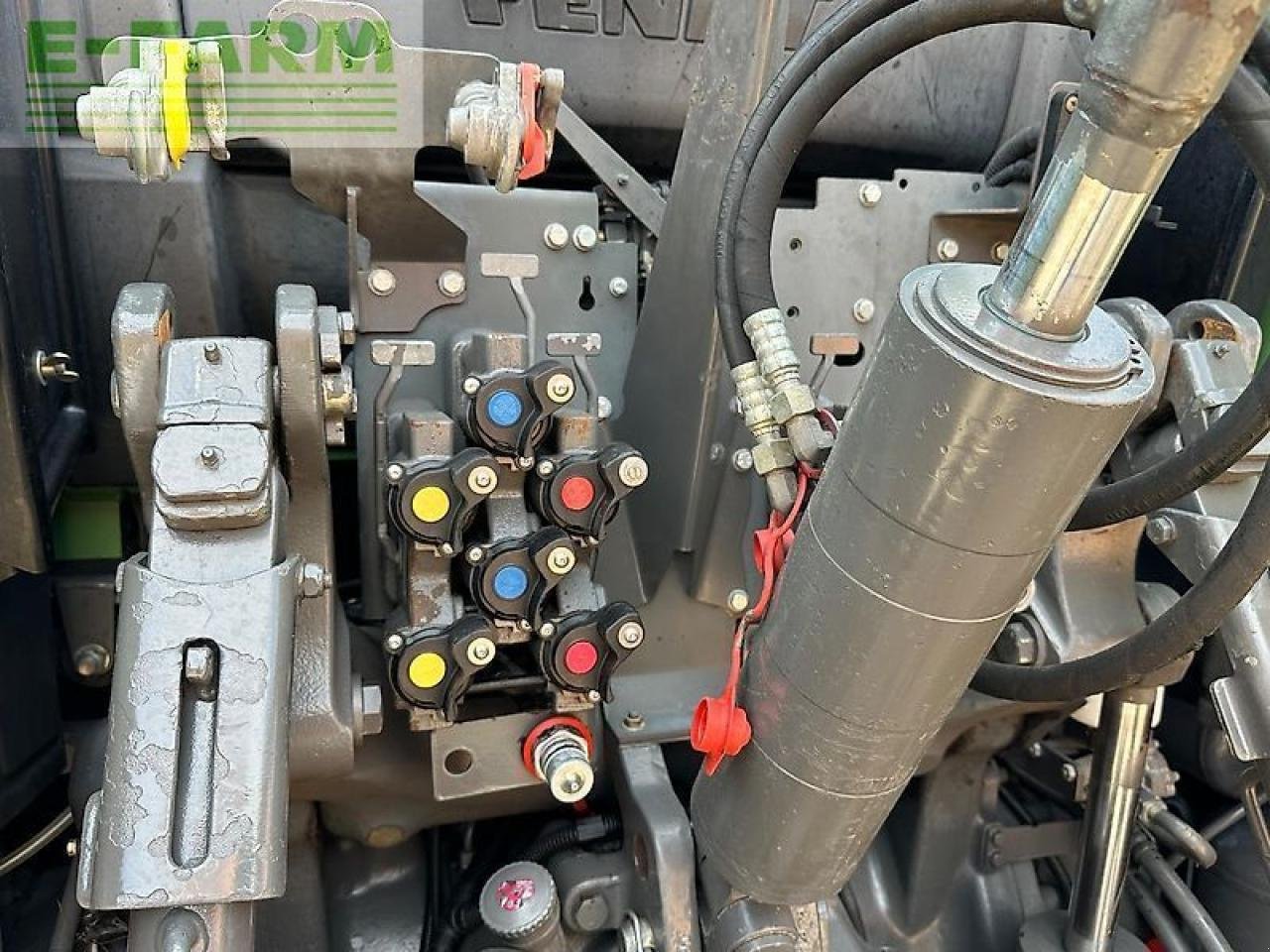 Traktor del tipo Fendt 716 vario scr profi plus *rtk* ProfiPlus, Gebrauchtmaschine en STADTHAGEN (Imagen 9)