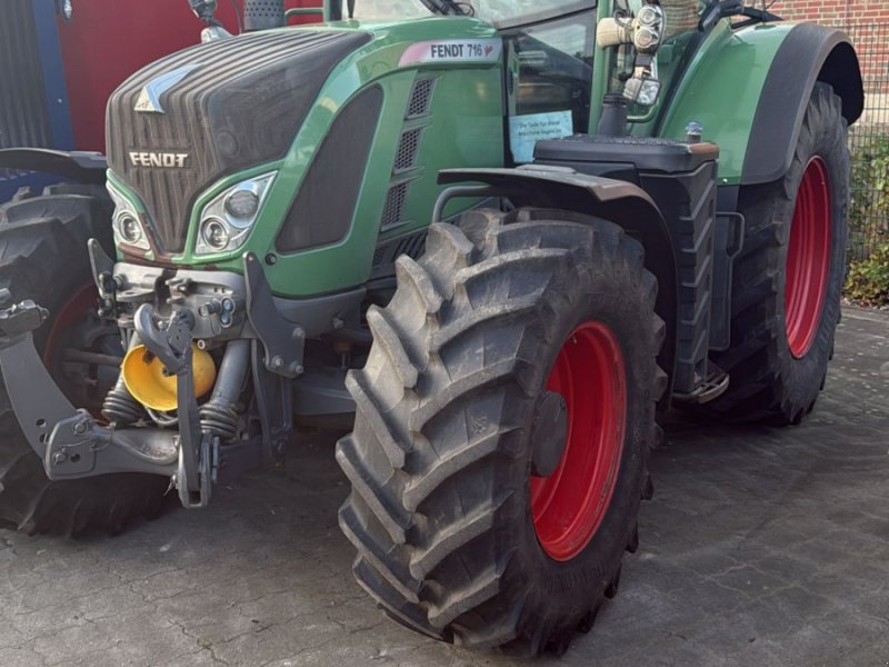 Traktor des Typs Fendt 716 Vario SCR, Gebrauchtmaschine in Husum