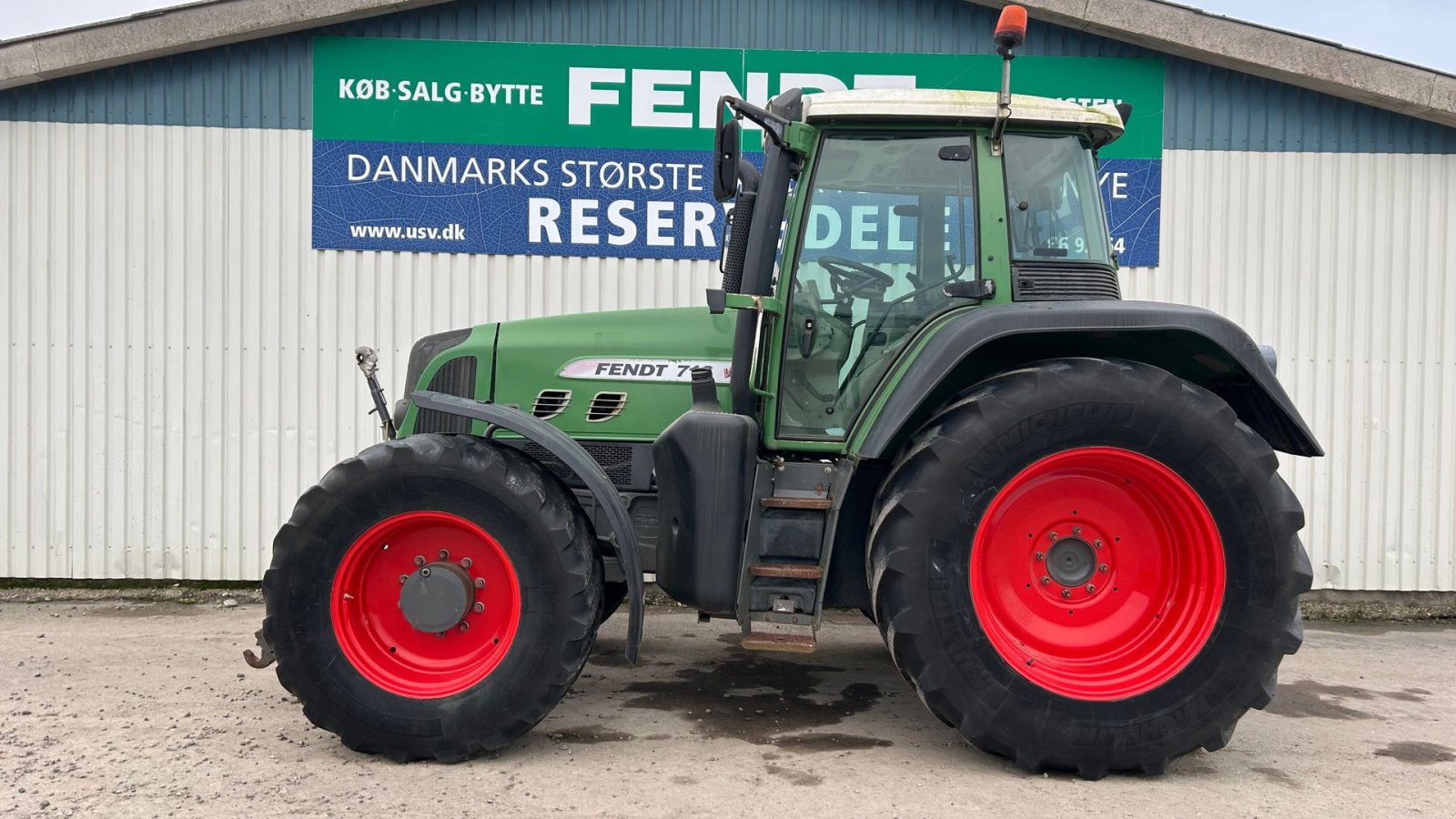 Traktor of the type Fendt 716 VARIO TMS, Gebrauchtmaschine in Rødekro (Picture 1)