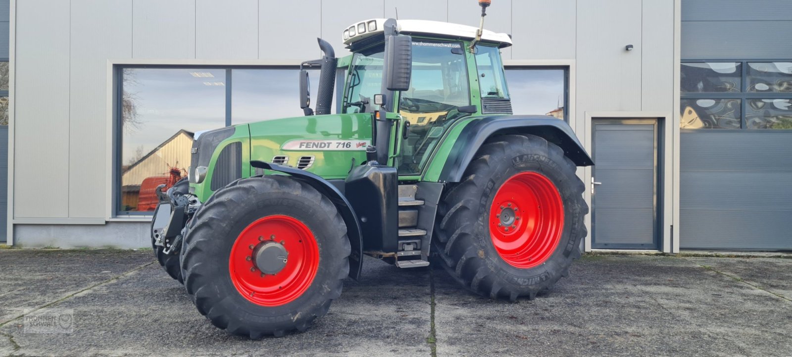 Traktor типа Fendt 716 Vario TMS, Gebrauchtmaschine в Crombach/St.Vith (Фотография 2)