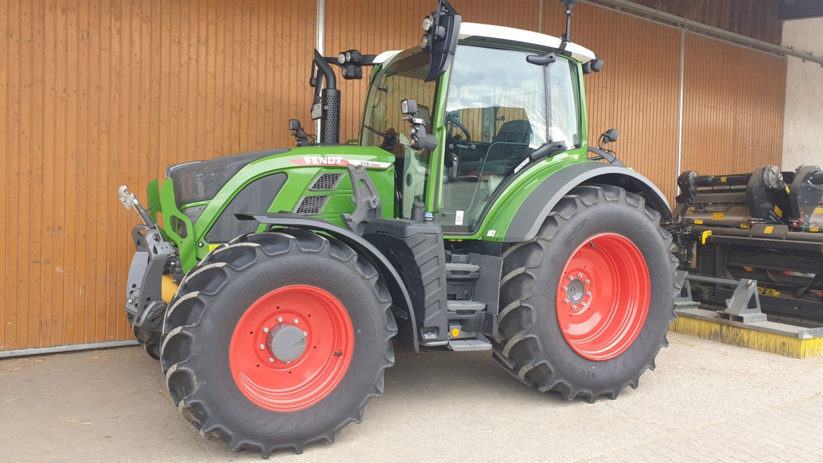 Traktor del tipo Fendt 716 Vario, Gebrauchtmaschine In Niederviehbach (Immagine 2)