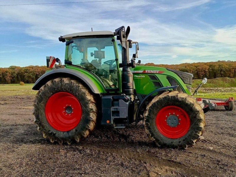 Traktor типа Fendt 716 Vario, Gebrauchtmaschine в Hamburg