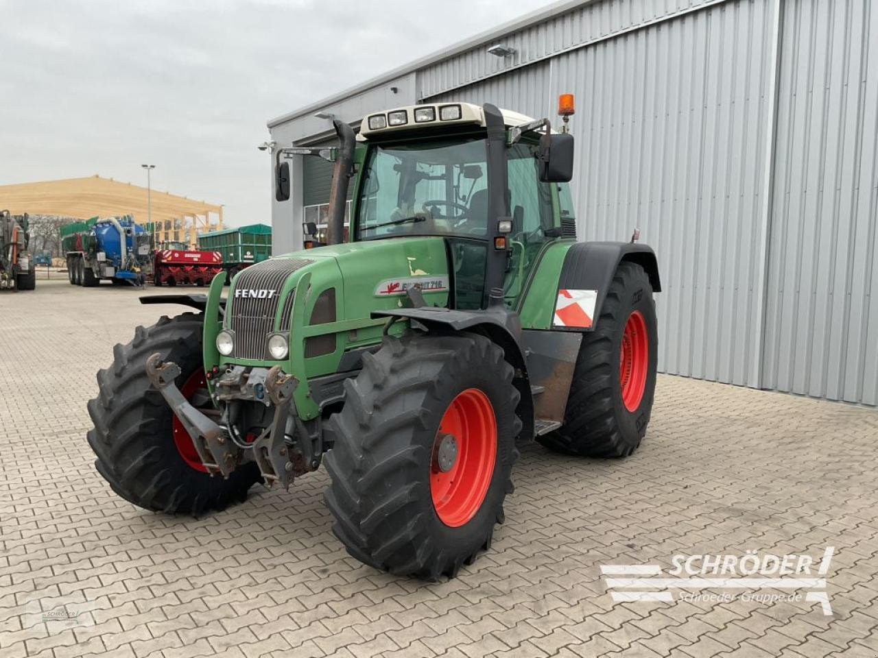 Traktor типа Fendt 716 VARIO, Gebrauchtmaschine в Holdorf (Фотография 2)
