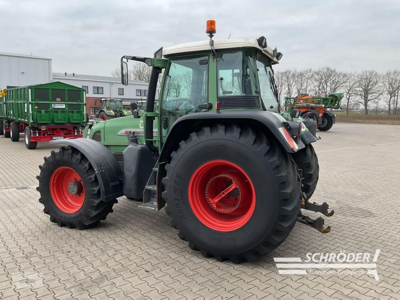 Traktor типа Fendt 716 VARIO, Gebrauchtmaschine в Holdorf (Фотография 3)