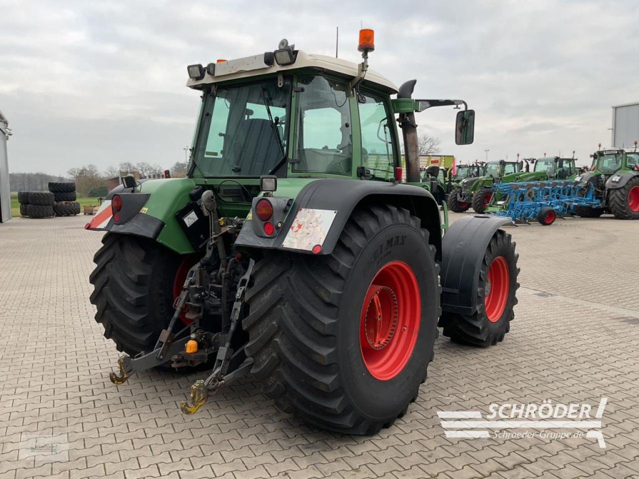 Traktor типа Fendt 716 VARIO, Gebrauchtmaschine в Holdorf (Фотография 4)