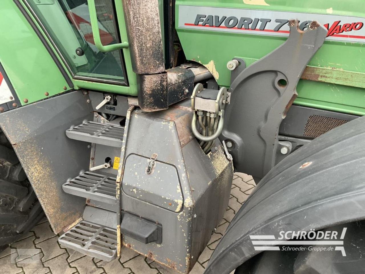 Traktor типа Fendt 716 VARIO, Gebrauchtmaschine в Holdorf (Фотография 9)