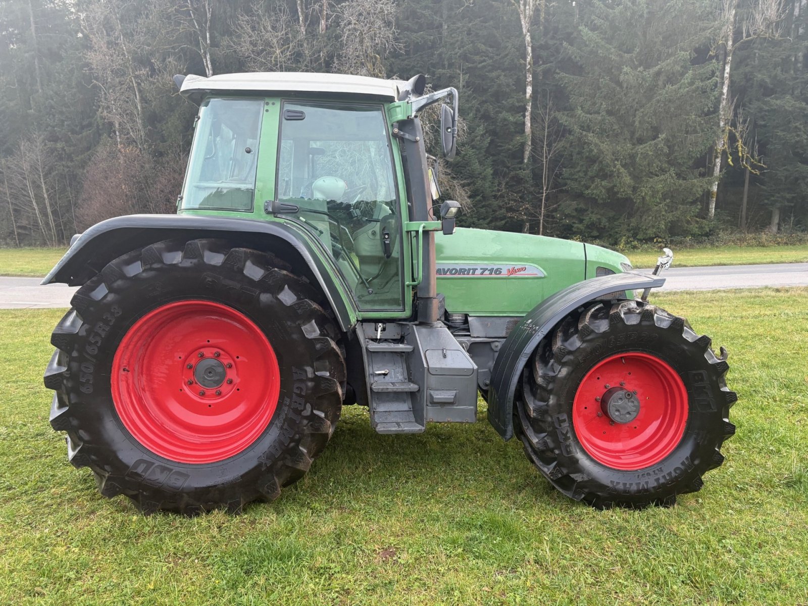 Traktor του τύπου Fendt 716 Vario, Gebrauchtmaschine σε Loßburg (Φωτογραφία 2)