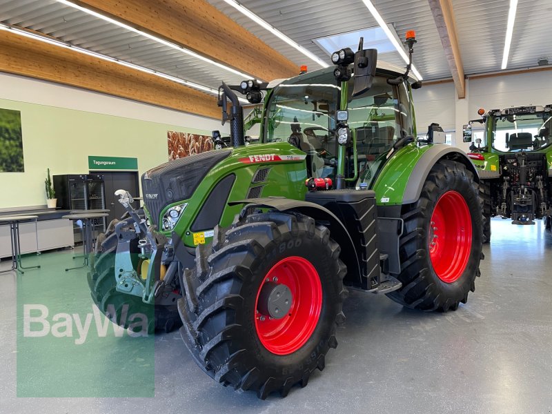 Traktor of the type Fendt 718 GEN6 PROFI PLUS, GW 08/27, Gebrauchtmaschine in Bamberg
