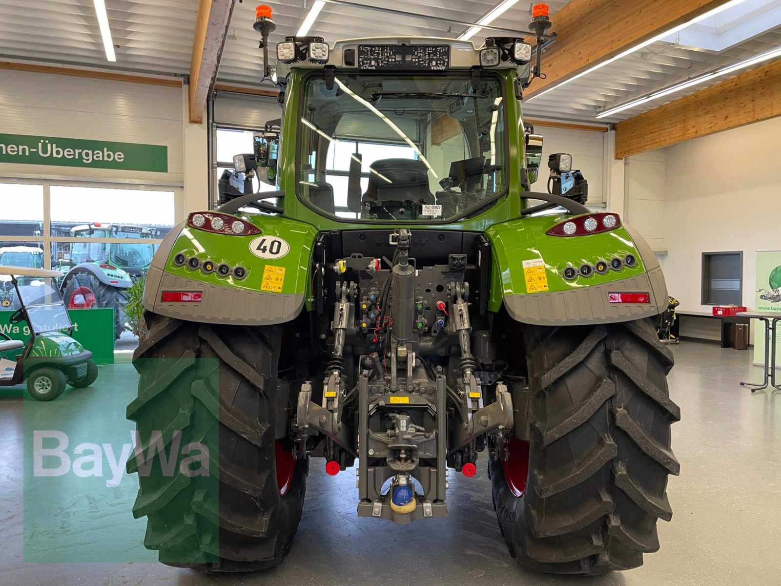 Traktor of the type Fendt 718 GEN6 PROFI PLUS, GW 08/27, Gebrauchtmaschine in Bamberg (Picture 3)