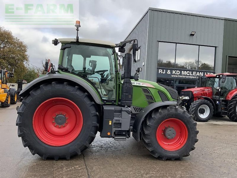 Traktor типа Fendt 718 power plus tractor (st24749), Gebrauchtmaschine в SHAFTESBURY