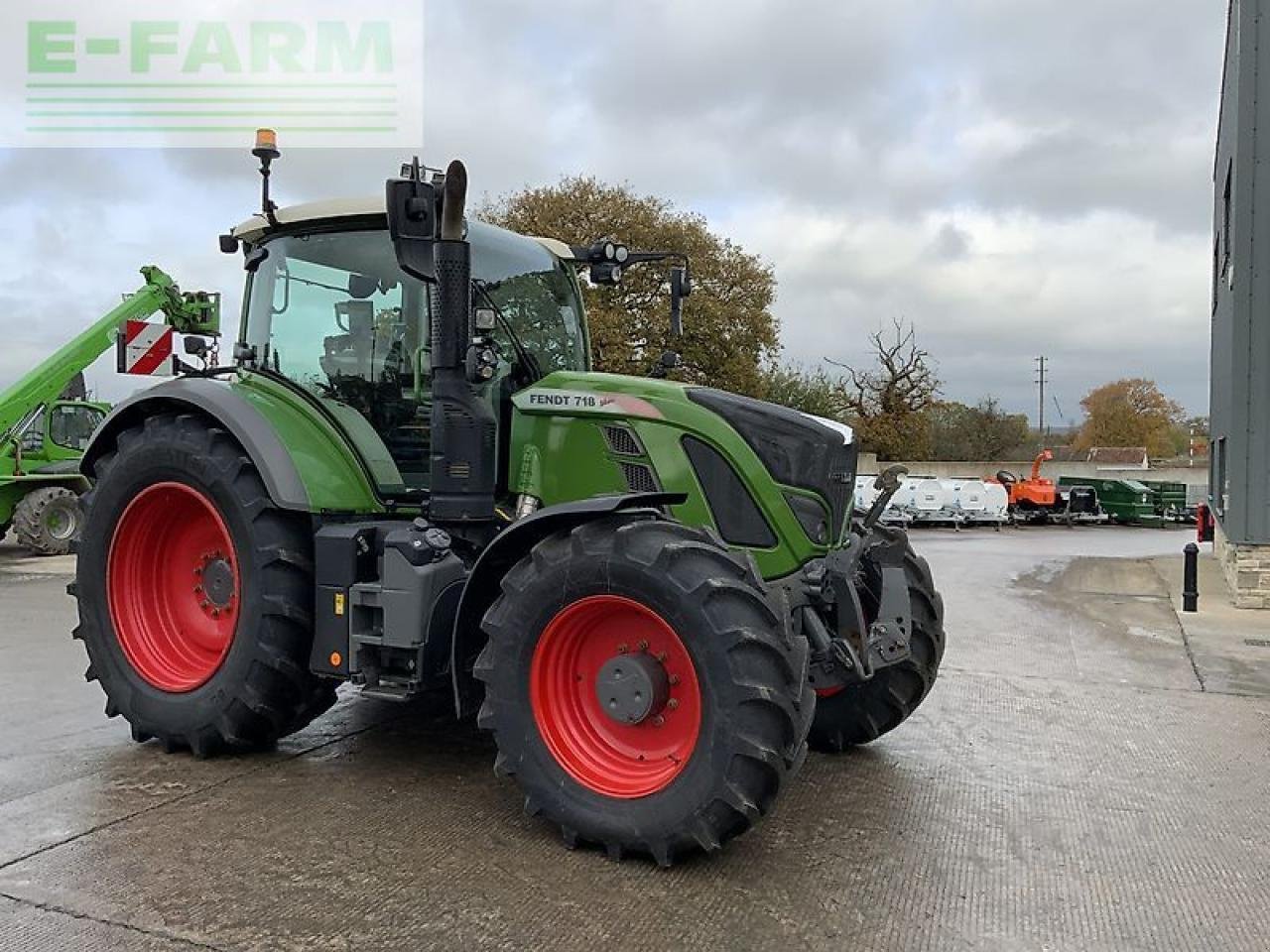 Traktor of the type Fendt 718 power plus tractor (st24749), Gebrauchtmaschine in SHAFTESBURY (Picture 2)