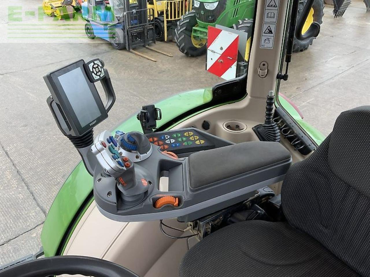 Traktor типа Fendt 718 power plus tractor (st24749), Gebrauchtmaschine в SHAFTESBURY (Фотография 21)