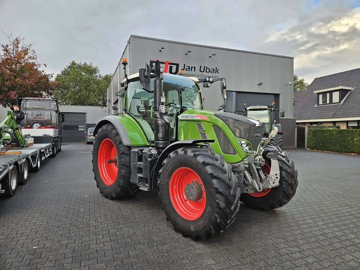 Traktor typu Fendt 718 PowerPlus, Gebrauchtmaschine w Staphorst (Zdjęcie 1)
