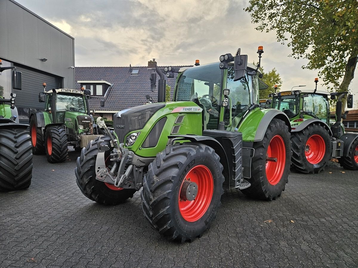 Traktor typu Fendt 718 PowerPlus, Gebrauchtmaschine w Staphorst (Zdjęcie 4)