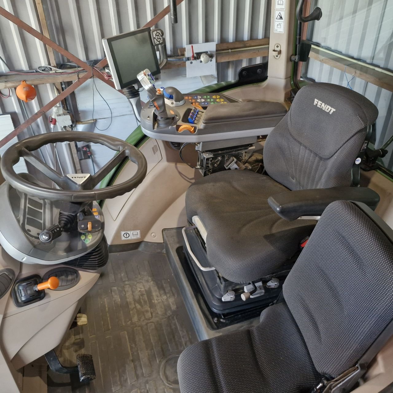 Traktor от тип Fendt 718 profi plus, Gebrauchtmaschine в Daarle (Снимка 10)