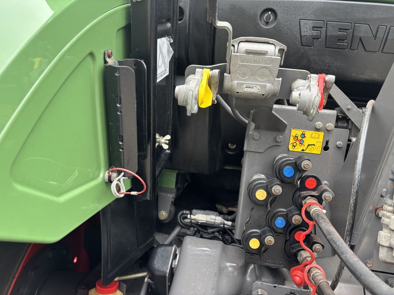 Traktor типа Fendt 718 Profi, Gebrauchtmaschine в Daarle (Фотография 8)