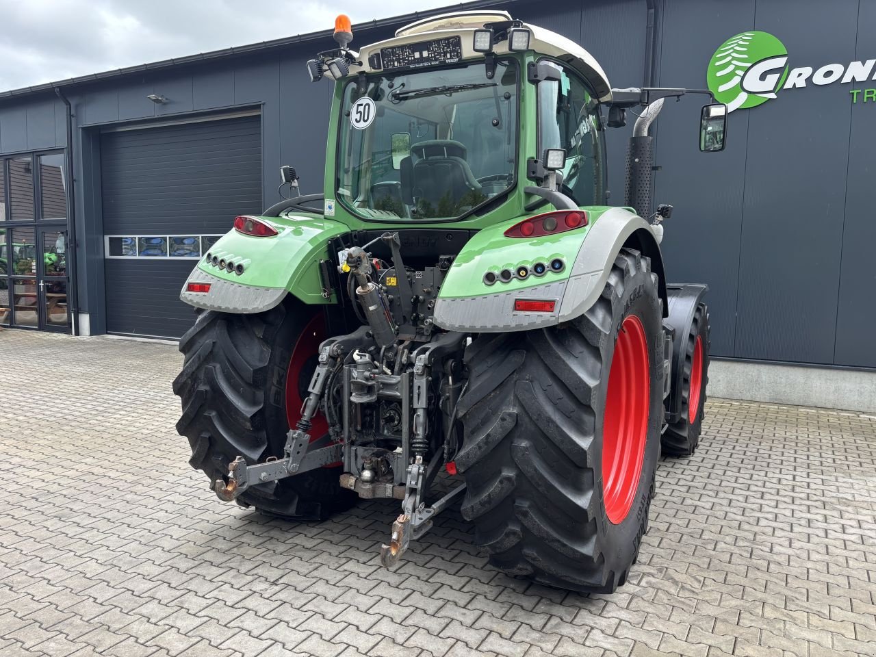 Traktor типа Fendt 718 Profi, Gebrauchtmaschine в Daarle (Фотография 5)