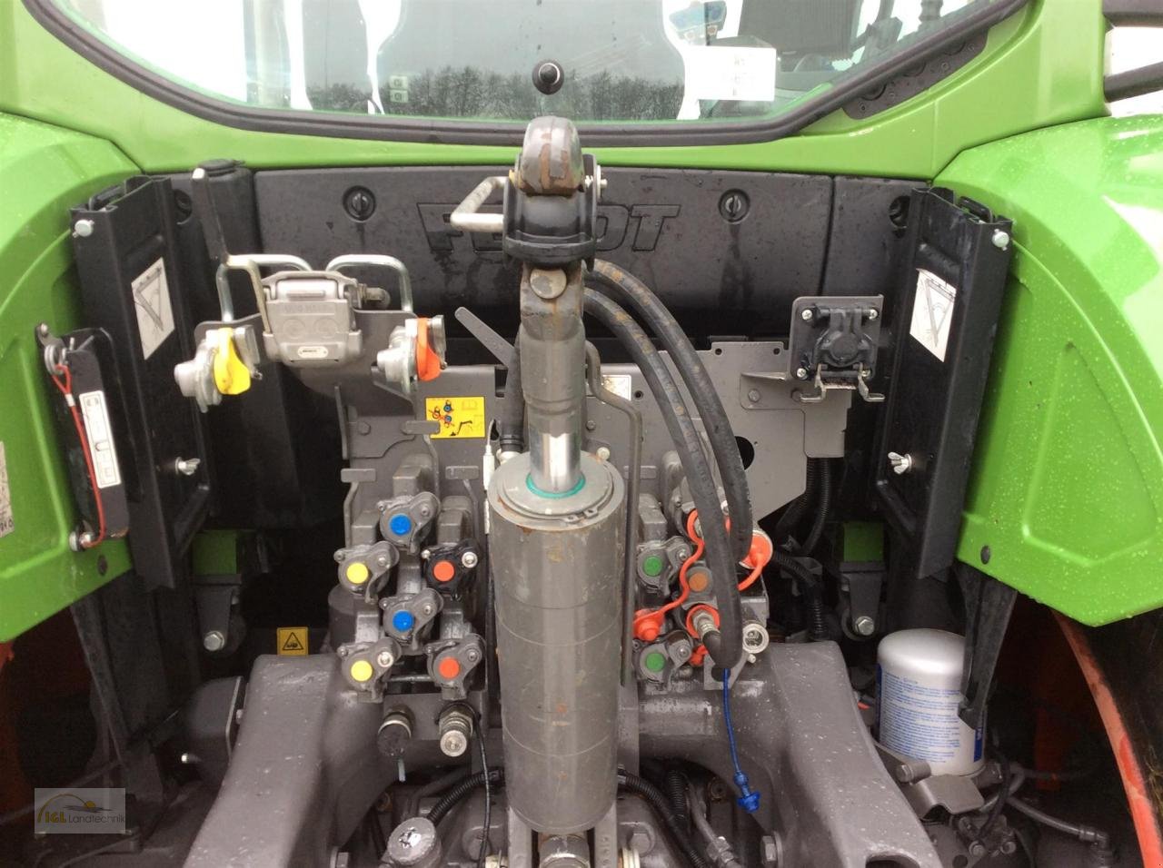 Traktor des Typs Fendt 718 S4 Vario, Gebrauchtmaschine in Pfreimd (Bild 5)