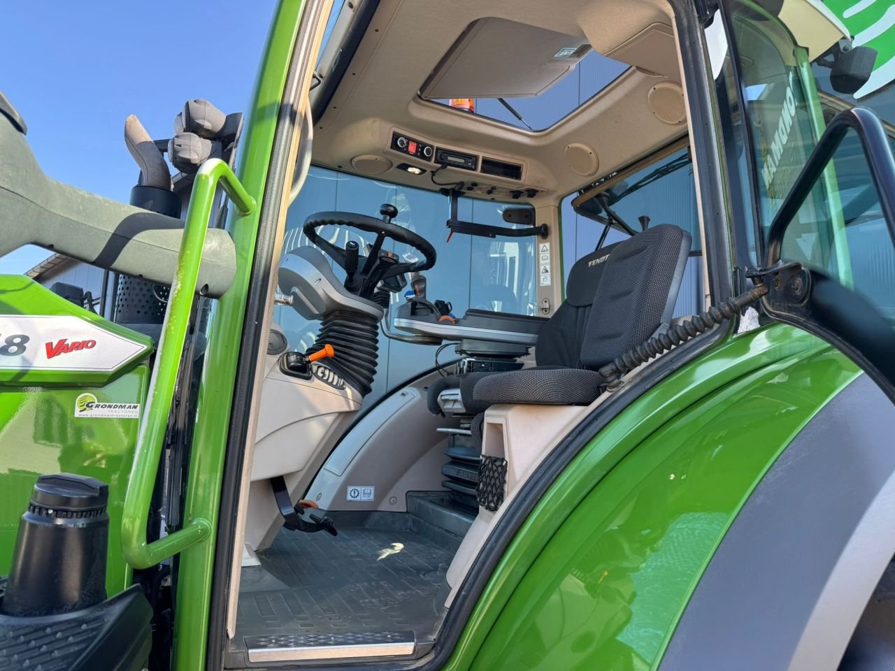 Traktor του τύπου Fendt 718 S4, Gebrauchtmaschine σε Daarle (Φωτογραφία 9)