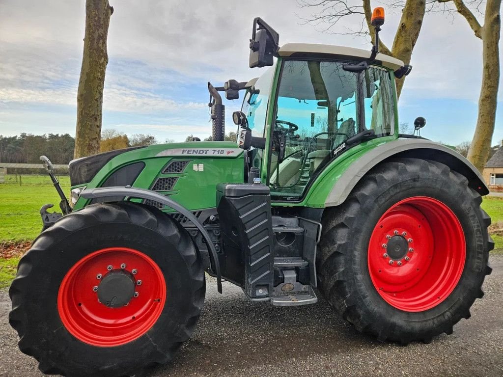 Traktor des Typs Fendt 718 scr Profi ( 716 720 722 724 ), Gebrauchtmaschine in Bergen op Zoom (Bild 5)