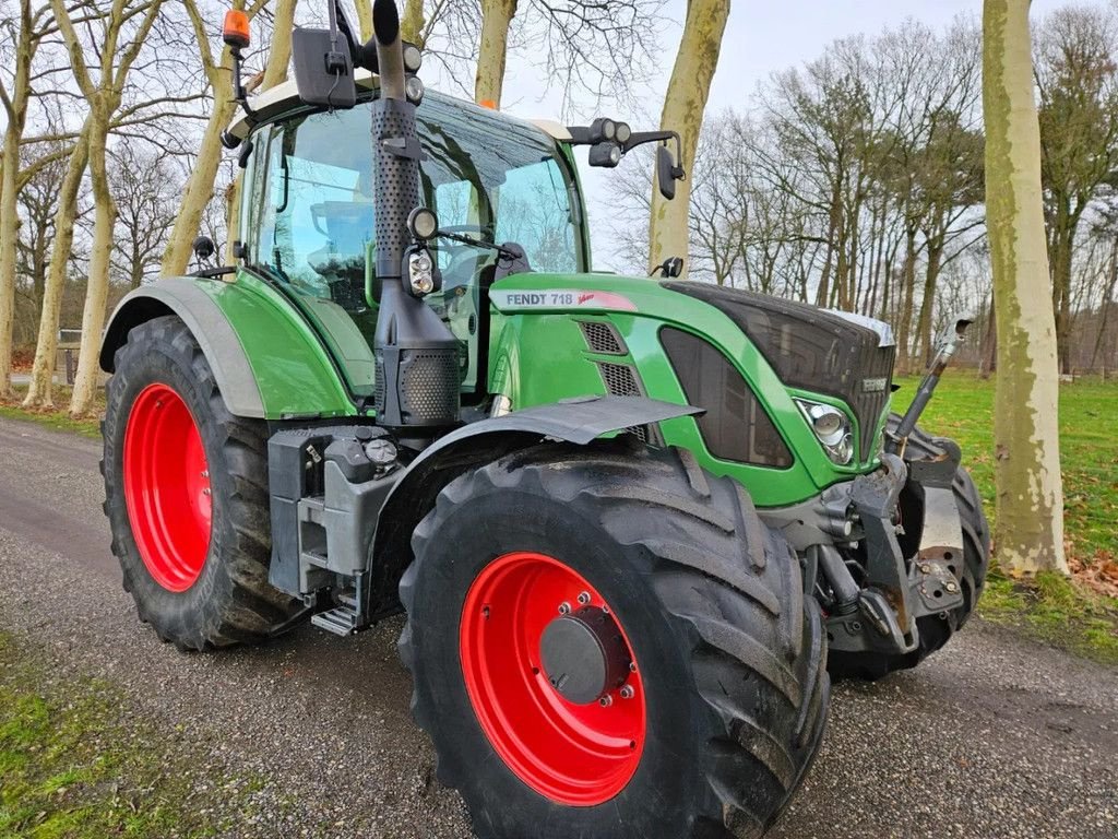 Traktor des Typs Fendt 718 scr Profi ( 716 720 722 724 ), Gebrauchtmaschine in Bergen op Zoom (Bild 2)