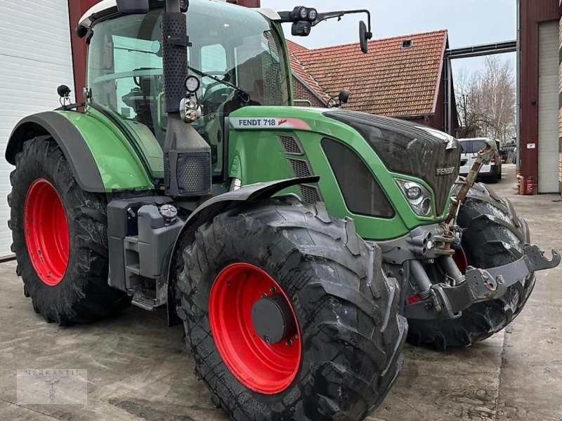 Traktor от тип Fendt 718 SCR Profi, Gebrauchtmaschine в Pragsdorf